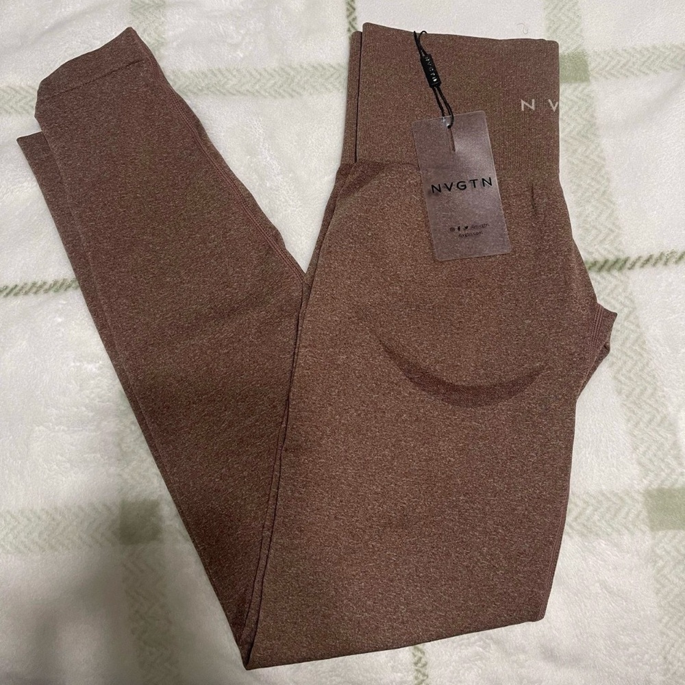 Nvgtn contour leggings in cocoa- brand new